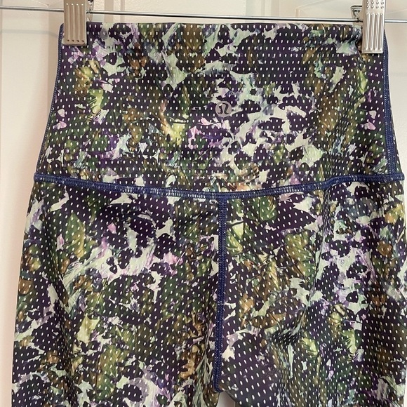 Lululemon Wunder Under II Floral Dot Crop high rise Leggings Size 4 - Picture 3 of 8